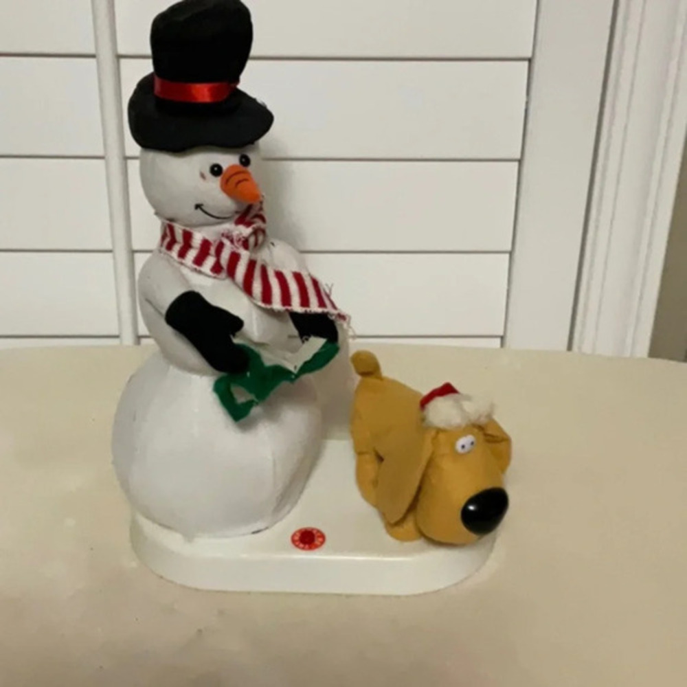 Snowman &Dog